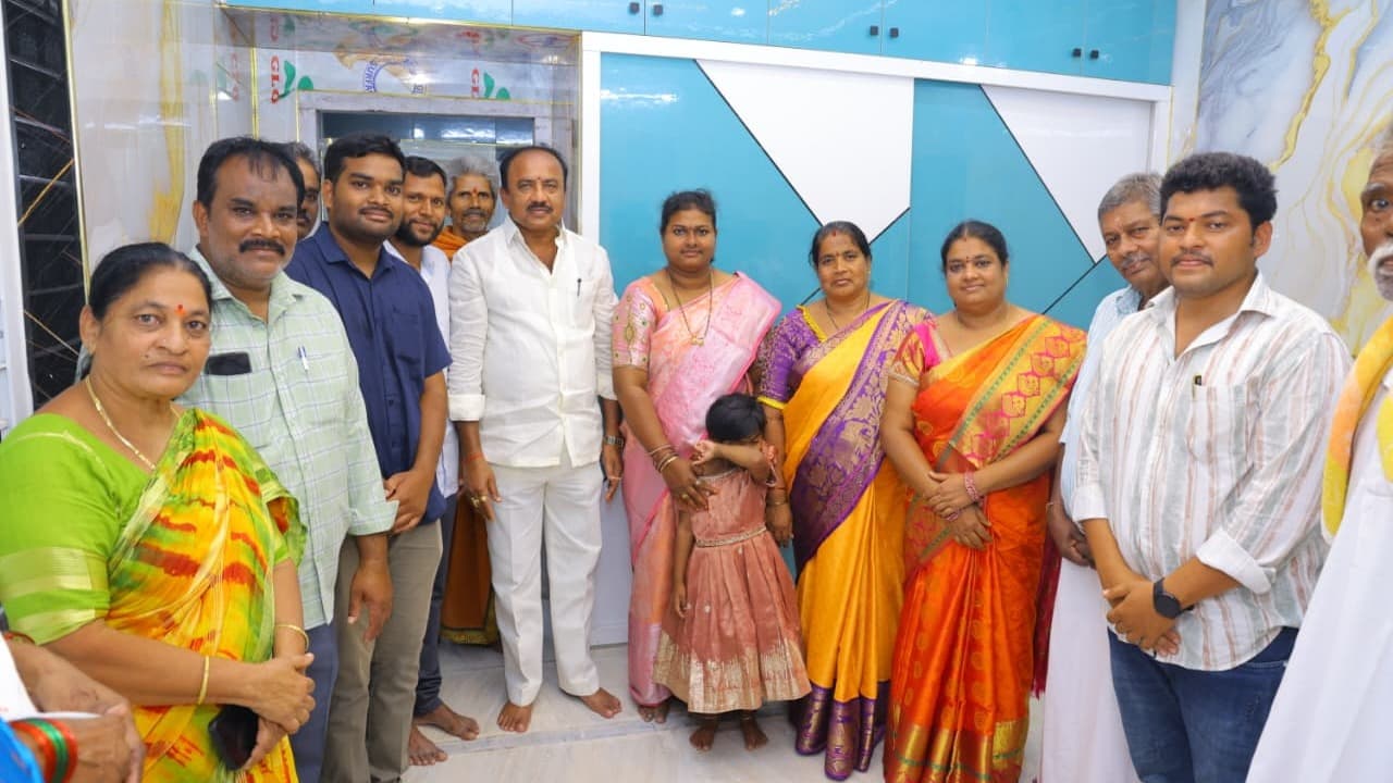 పీఎం ఆవాస్ యోజనతో పేదల సొంతింటి కల సాకారం: ఎమ్మెల్యే మద్దులూరి మాలకొండయ్య