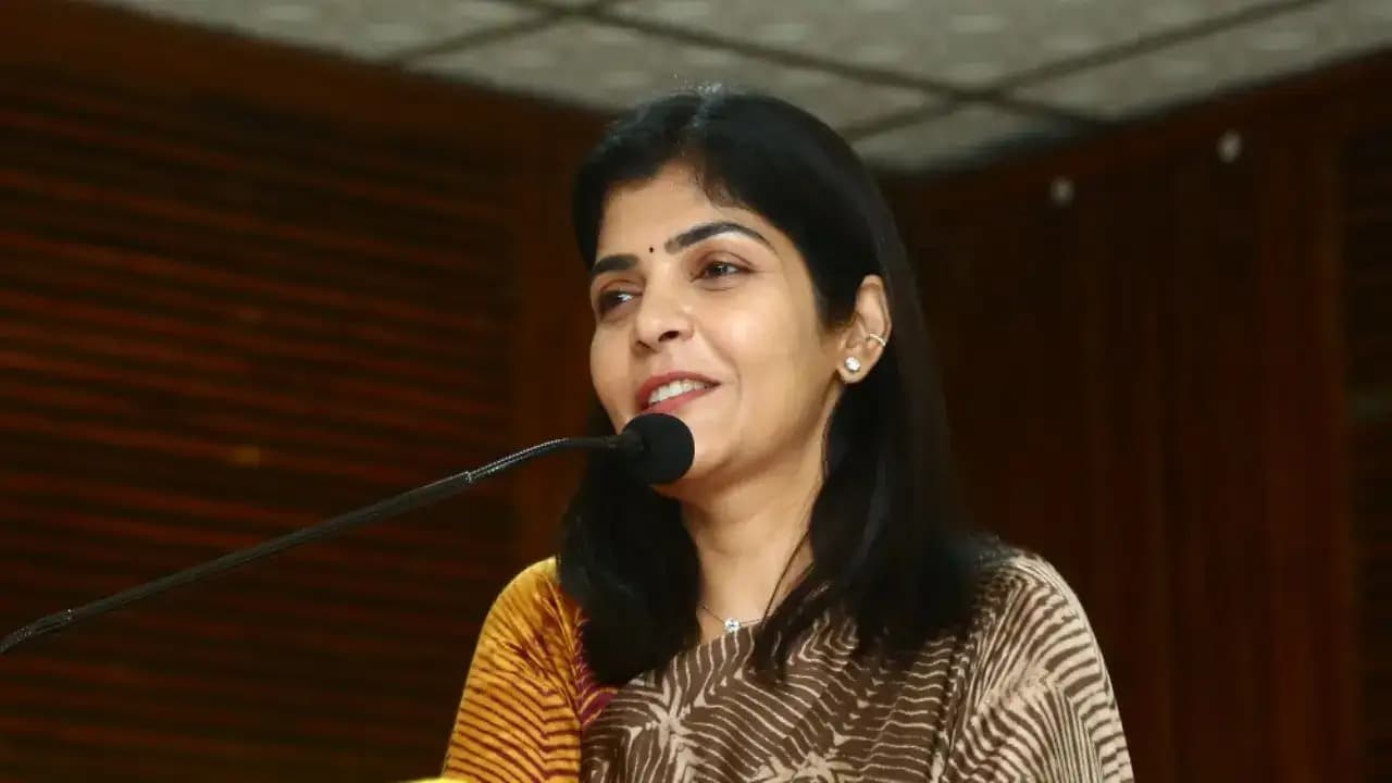 అమరావతికి నూతన అధ్యాయం – పార్లమెంట్ ఆమోదంపై రాయపాటి శైలజ హర్షం