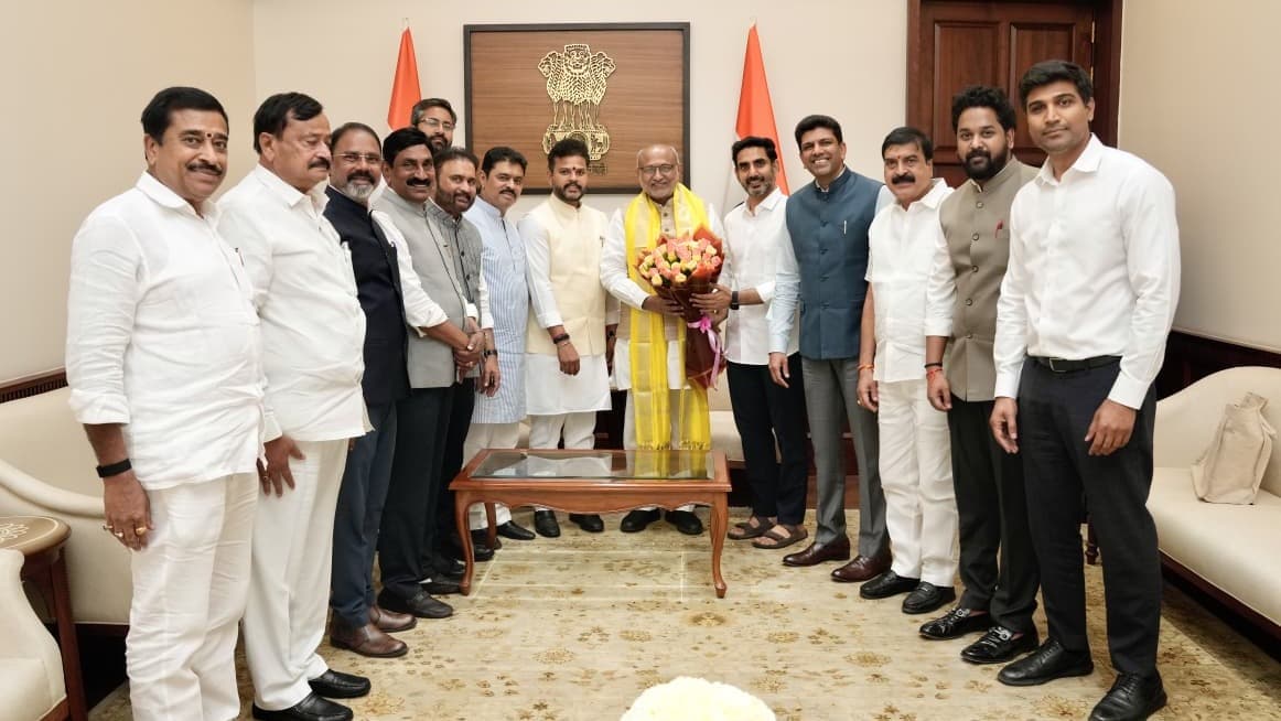 ఉప రాష్ట్రపతి సి.పి. రాధాకృష్ణన్‌ను కలిసిన మంత్రి నారా లోకేష్, ఎన్డీఏ ఎంపీలు… అమరావతి చట్టబద్ధతకు కృతజ్ఞతలు