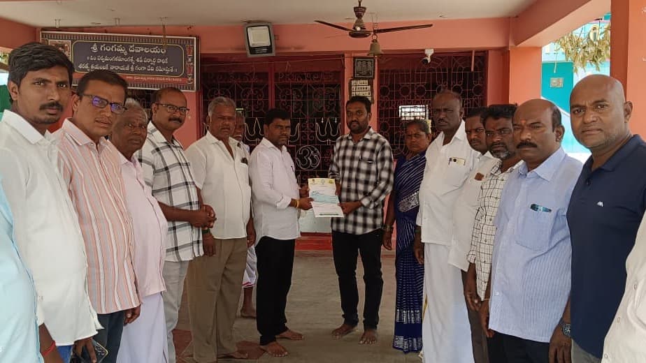 కుప్పం మండలంలో CMRF చెక్కుల పంపిణీ