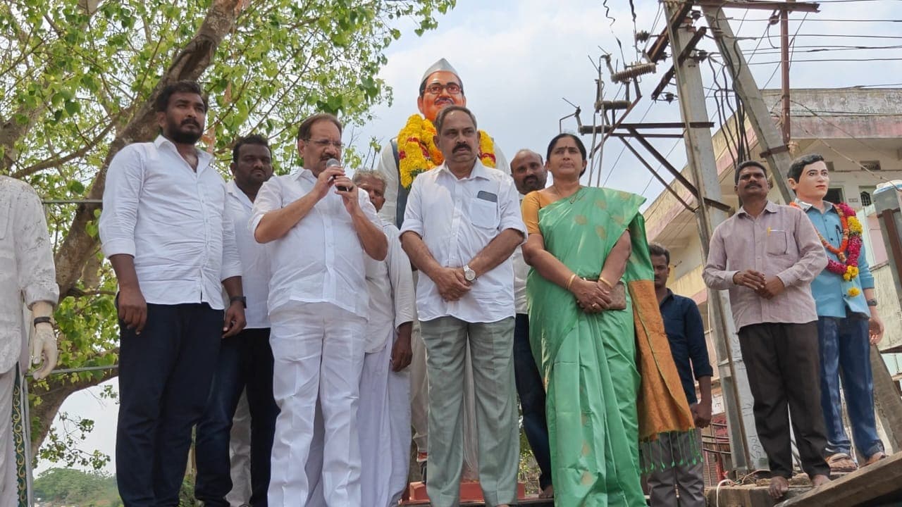 వేమూరులో ఘనంగా బాబూ జగ్జీవన్ రామ్ జయంతి వేడుకలు