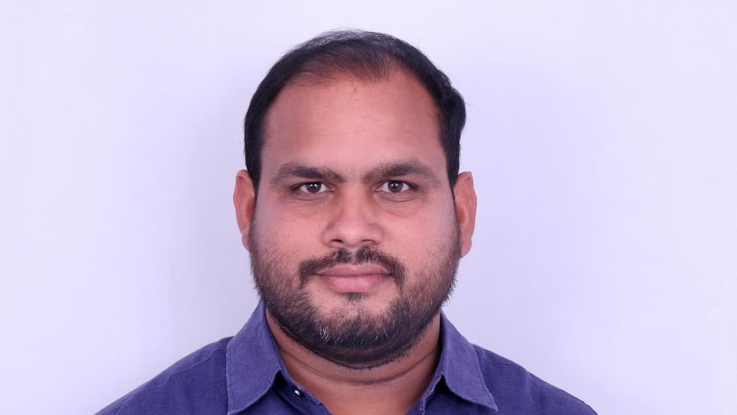 మూడు రాజధానులపై జగన్‌పై రాము యాదవ్ ఘాటు విమర్శలు