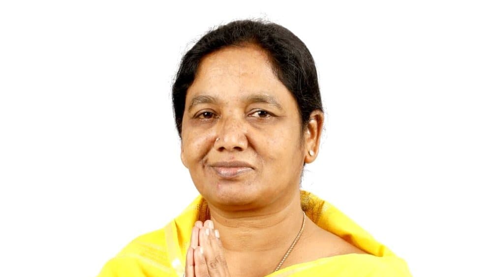 చెన్నేకొత్తపల్లి కూటమి నేతలకు కార్యక్రమ ఆహ్వానం