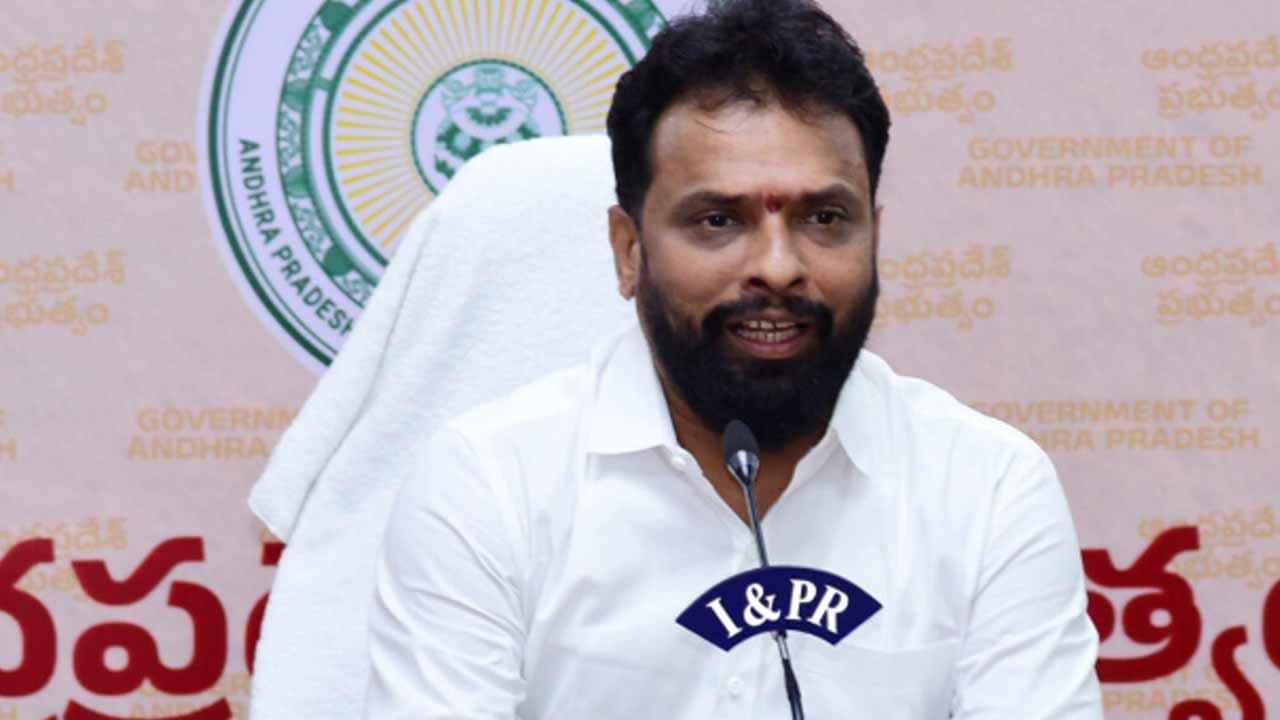 మంత్రి సుభాష్ ఇలాకాలో వివాదం..