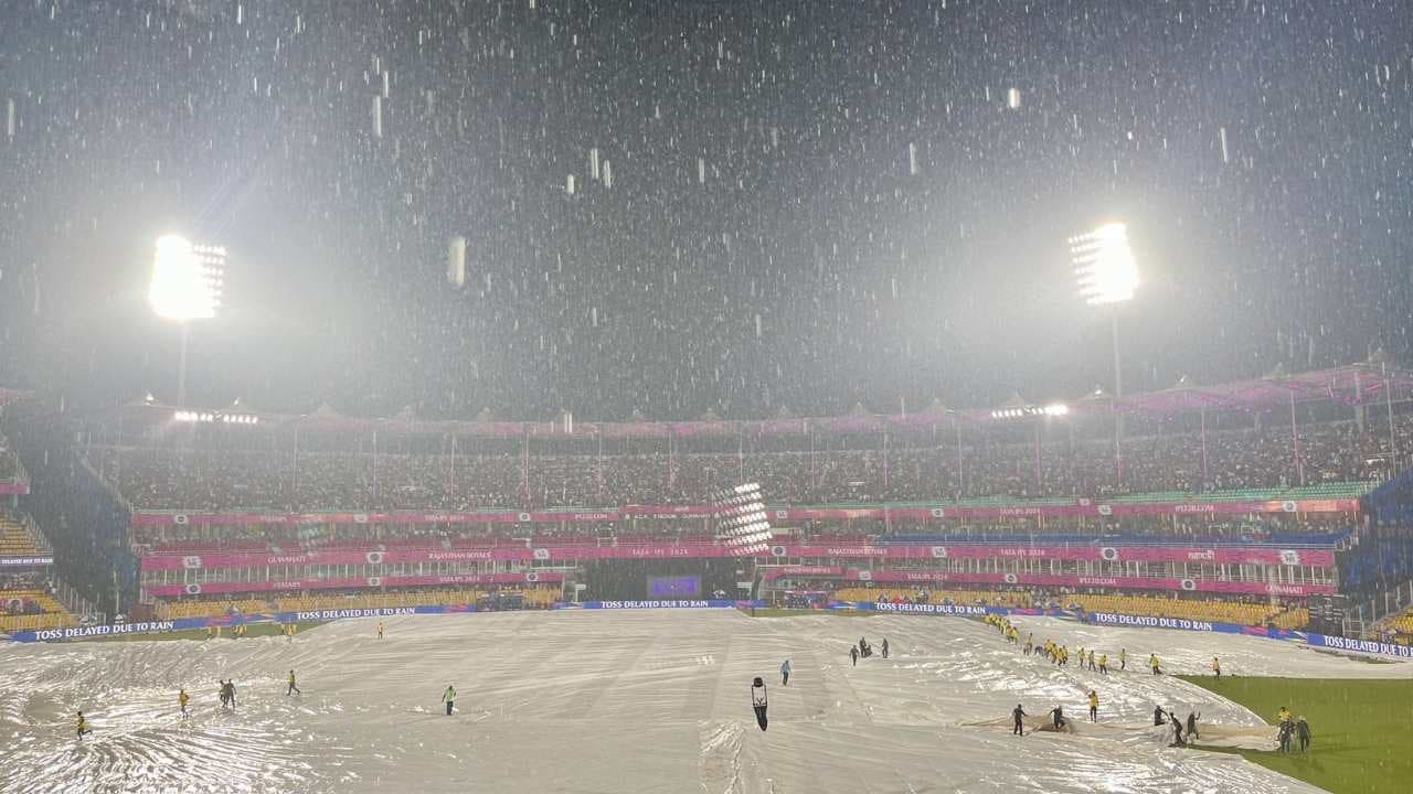 గువాహటిలో వర్షం.. మ్యాచ్‌పై అనిశ్చితి