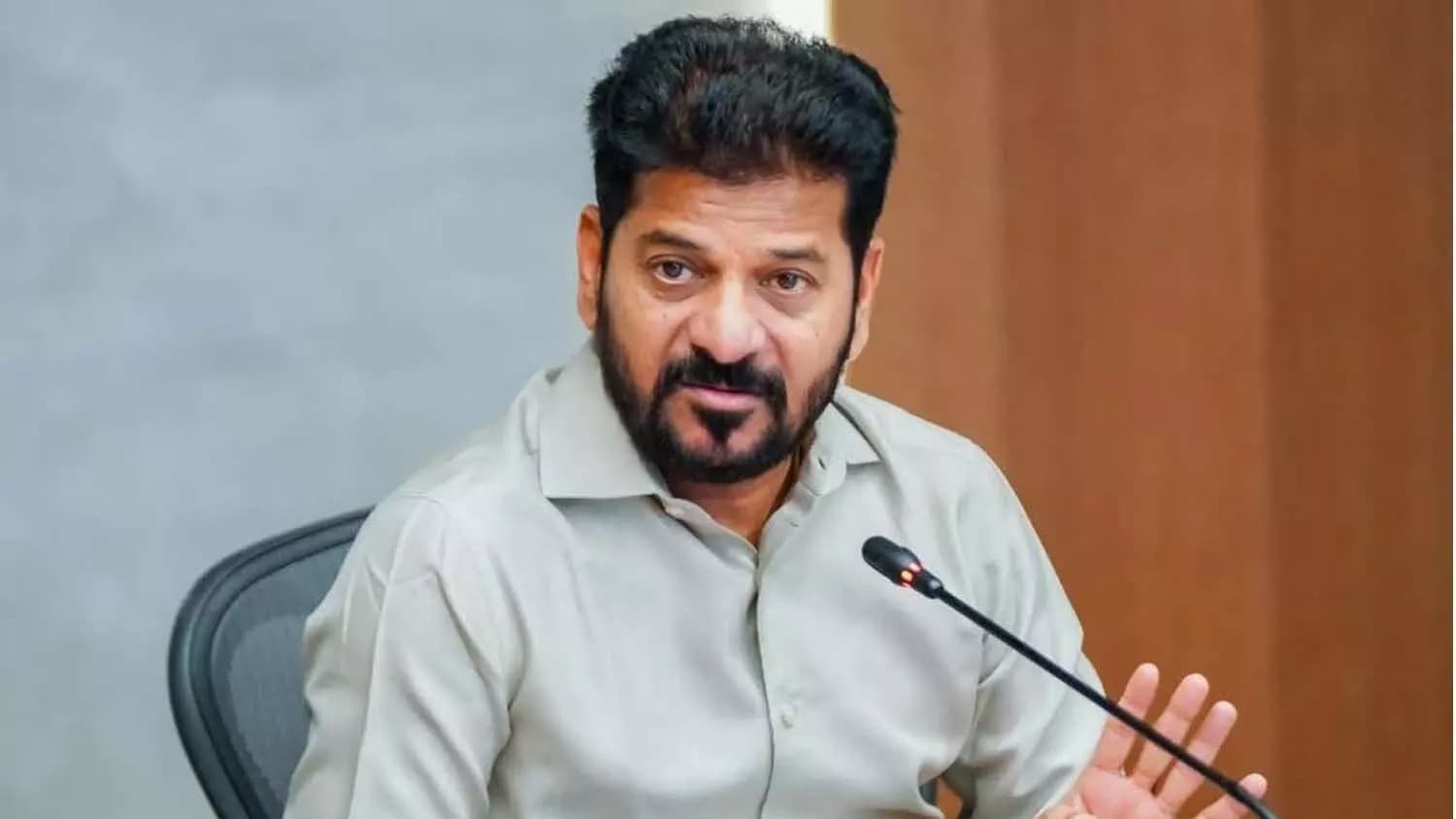 పాలమూరు ప్రాజెక్టులపై రేవంత్ కీలక ఆదేశాలు