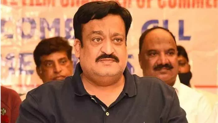 ఫిల్మ్ ఛాంబర్ అధ్యక్ష పదవికి సునీల్ నారంగ్ రాజీనామా