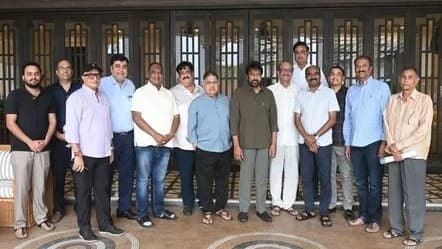 పర్సంటేజ్ విధానంపై చిరంజీవితో తెలంగాణ ఫిల్మ్ ఎగ్జిబిటర్ల కీలక సమావేశం