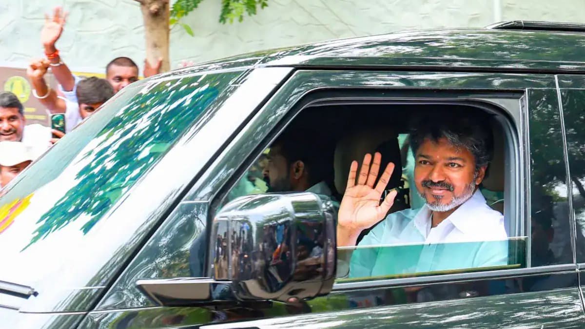 రేపు తమిళనాడు సీఎం జోసెఫ్ విజయ్ ఢిల్లీ పర్యటన