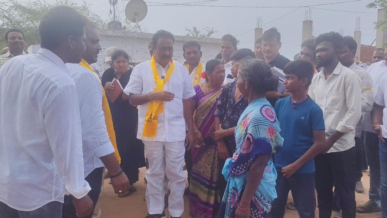 సమస్య మీది.. పరిష్కారం నాది : ఎమ్మెల్యే కావ్య కృష్ణారెడ్డి