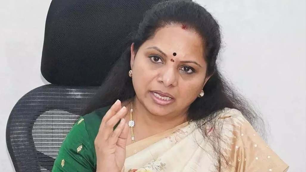 సరైన సమాచారం లేకుండానే కోల్ బెల్ట్‌లో తిరుగుతున్నారు: TRS చీఫ్ కవిత