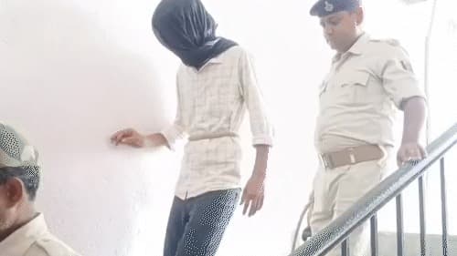 బిహార్‌లో నీట్ సాల్వర్ గ్యాంగ్ గుట్టురట్టు..