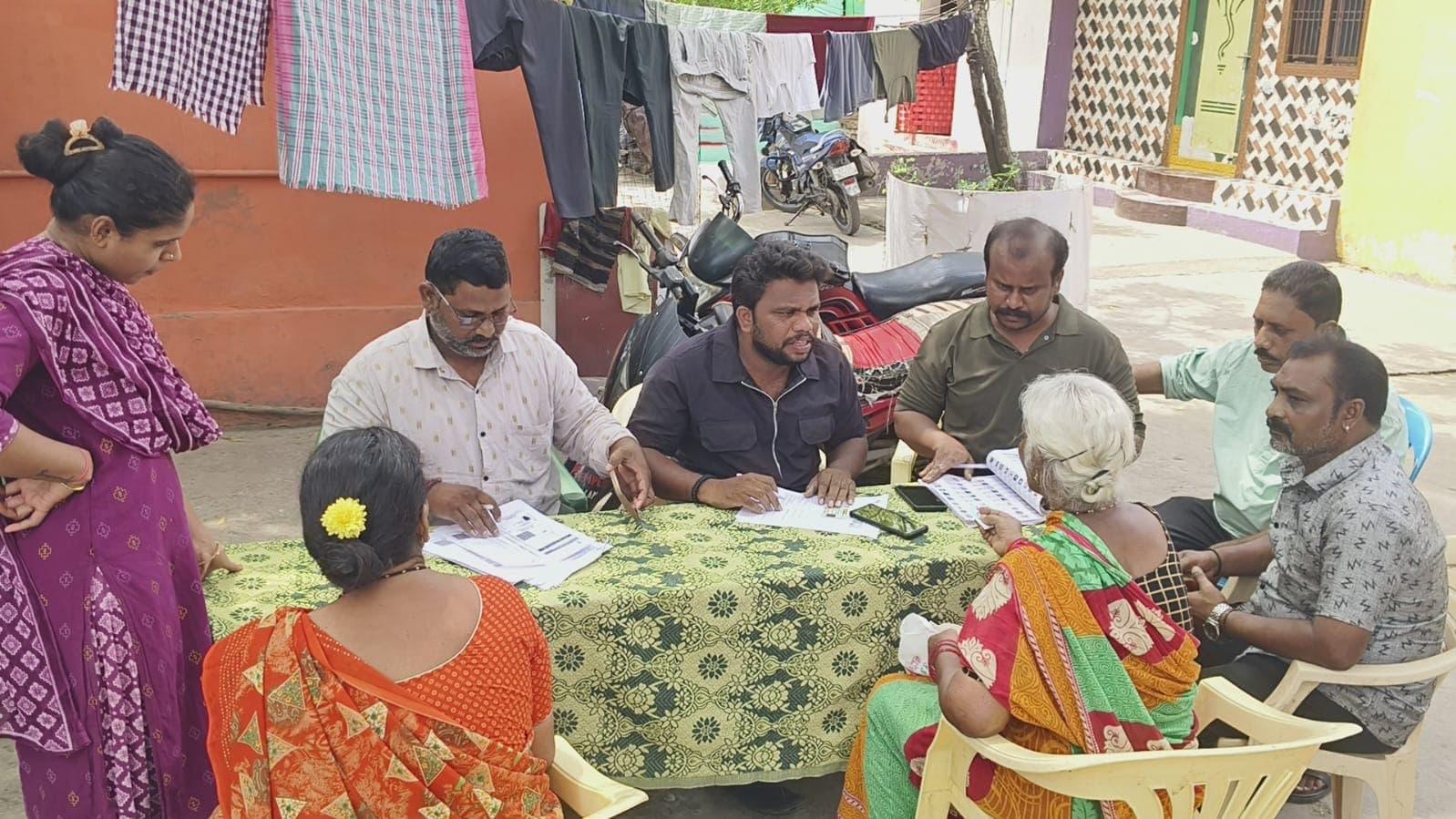 కడపలో ఎస్‌ఐఆర్ దరఖాస్తులపై అవగాహన కార్యక్రమం