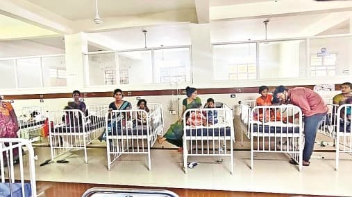 కలుషిత ఆహారంతో అస్వస్థతలు.. ఉమ్మడి పాలమూరులో ఆందోళన