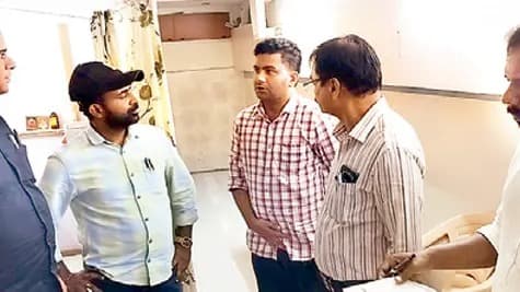 మిర్యాలగూడలో ఆసుపత్రులపై డీఎంహెచ్‌వో కొరడా.. ల్యాబ్ సీజ్