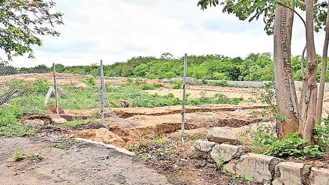 హైడ్రా కంచె తొలగింపు.. రూ.250 కోట్ల ప్రభుత్వ భూమిపై మళ్లీ కన్ను
