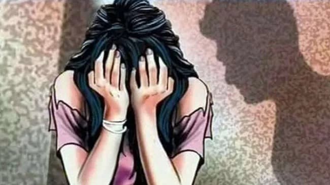 తల్లిపై లైంగిక దాడి చేసిన కుమారుడు