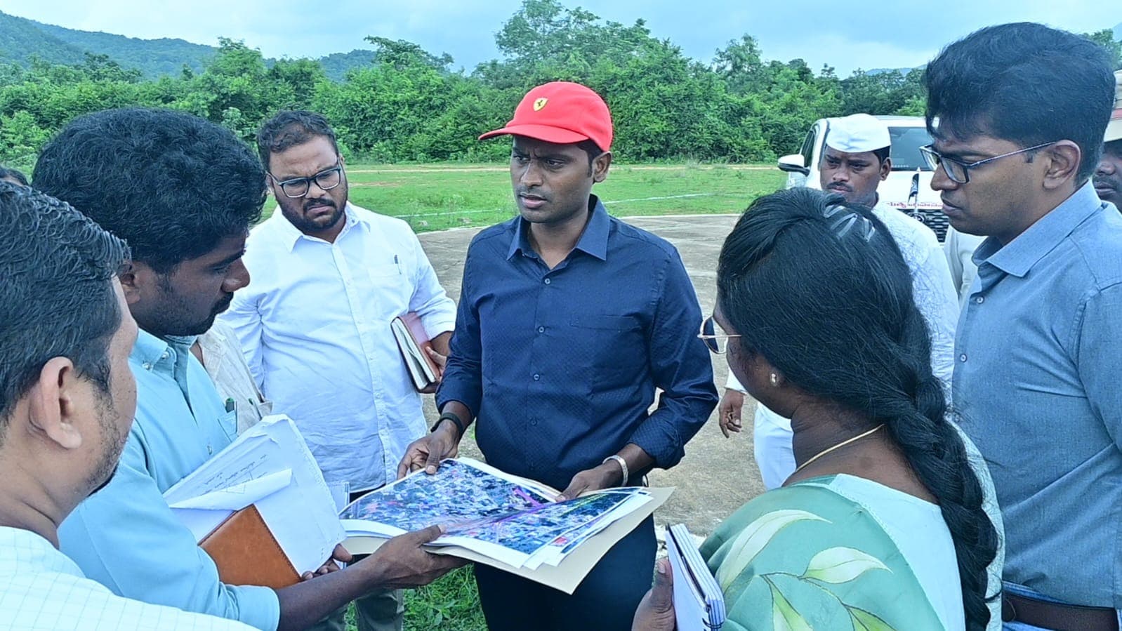 ముఖ్యమంత్రి పర్యటనకు అన్ని ఏర్పాట్లు సకాలంలో పూర్తి చేయాలి: దినేష్