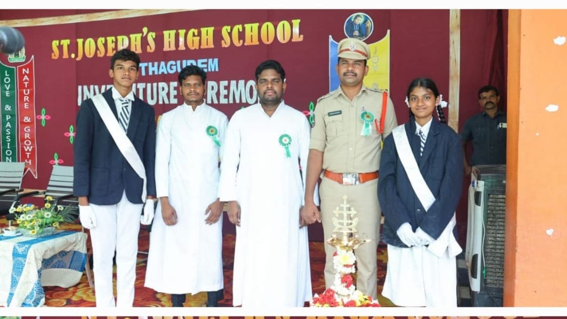 సెయింట్ జోసెఫ్ హైస్కూల్లో విద్యార్థి నాయకుల ఎంపిక