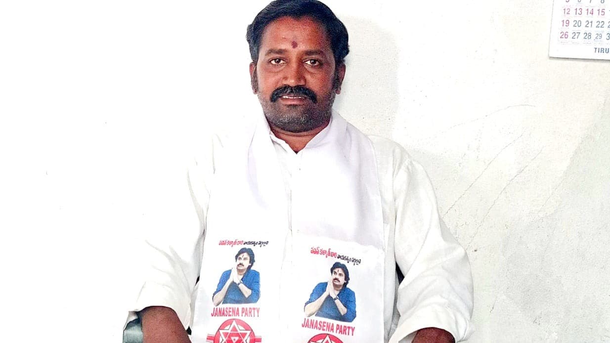 పవన్ కళ్యాణ్ త్వరగా కోలుకోవాలి: రాటాల రామయ్య