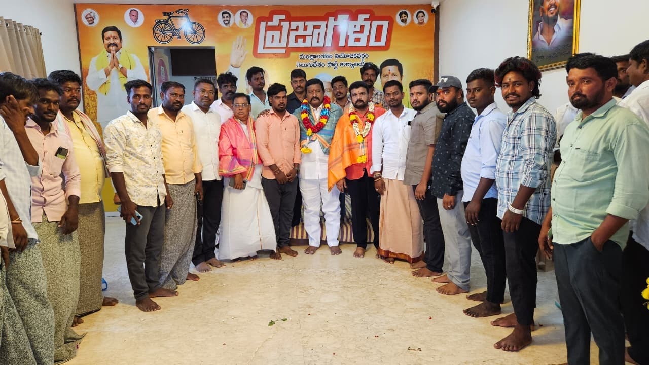మంత్రాలయం టీడీపీలో ఐక్యత.. రాఘవేంద్ర రెడ్డికి కీలక నేత మద్దతు