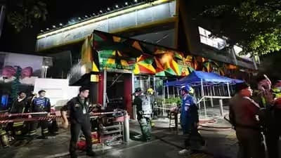 బ్యాంకాక్ పబ్‌లో ఘోర అగ్నిప్రమాదం..