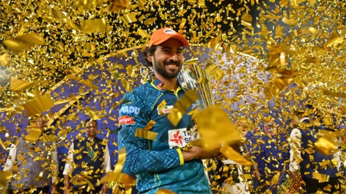రోహిత్ శర్మ స్టైల్‌లో అభిరథ్.. టీజీ20 ట్రోఫీ సంబరాలు
