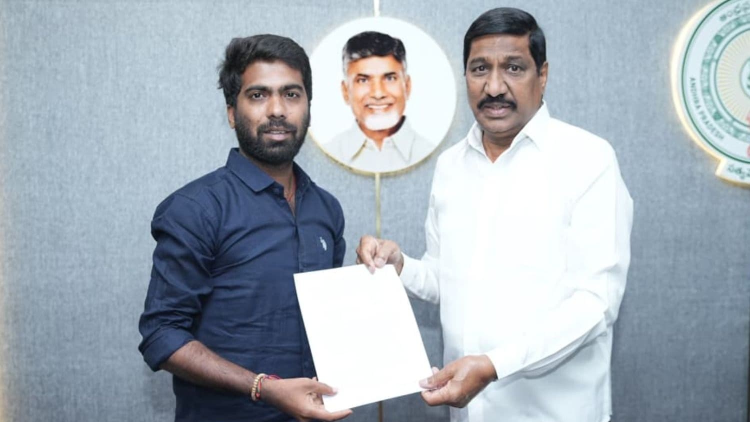 17 ఏళ్ల నిరీక్షణకు తెర.. కారుణ్య ఉద్యోగం మంజూరు