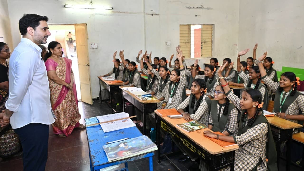 మంత్రి లోకేష్ ఆకస్మిక తనిఖీ..