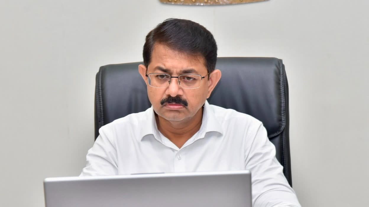 జూలై 24న పాఠశాలల్లో మెగా పేరెంట్ టీచర్ మీట్