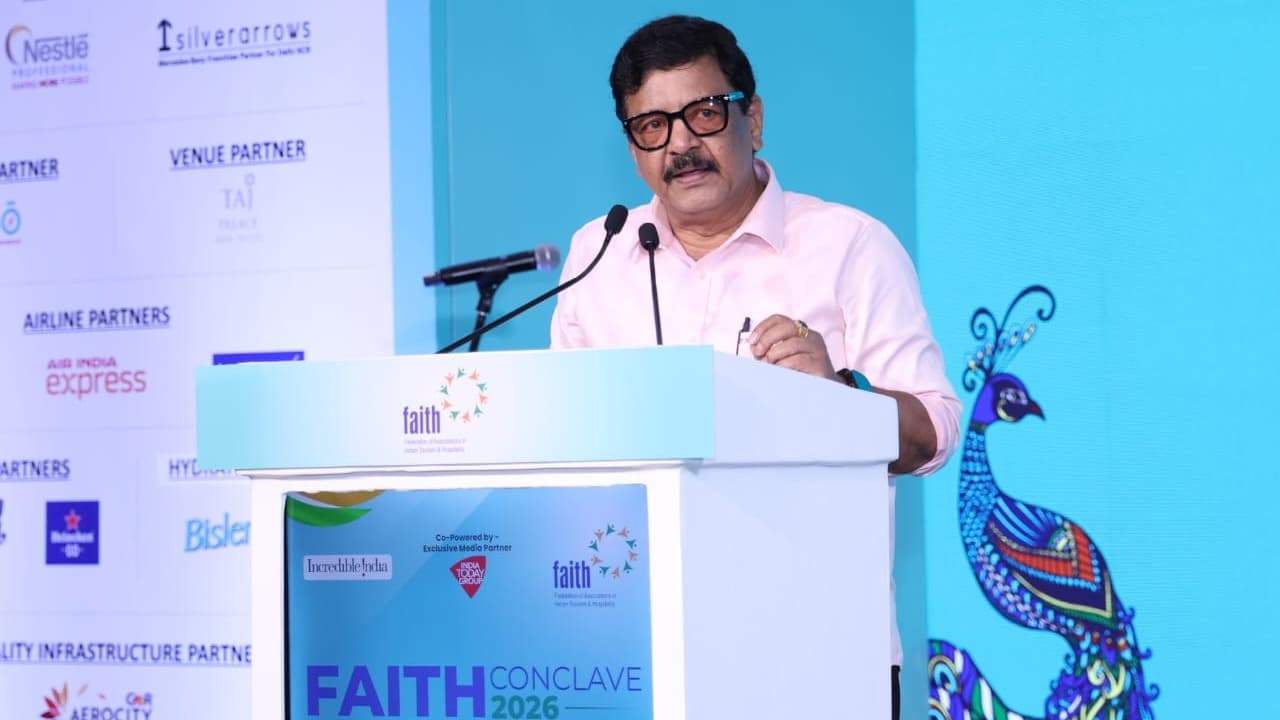నెల రోజుల్లోనే సర్క్యులర్ జారీకి హామీ:మంత్రి కందుల దుర్గేష్