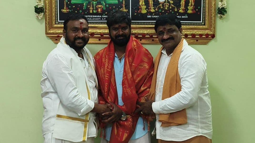 ఘనంగా నవీన్ కుమార్ జన్మదిన వేడుకలు