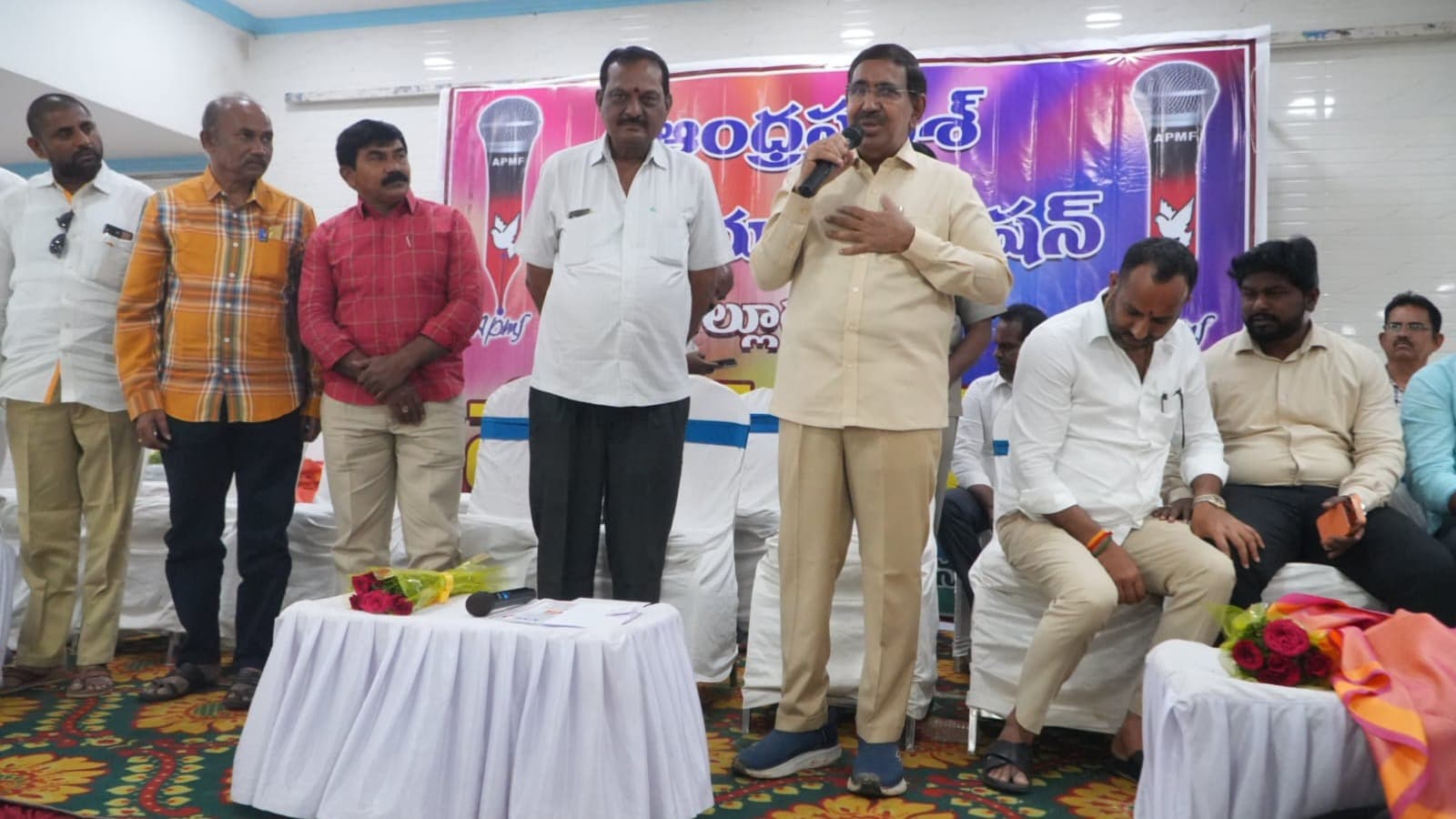 జర్నలిస్టుల సంక్షేమానికి కూటమి ప్రభుత్వం కట్టుబడి ఉంది: నారాయణ