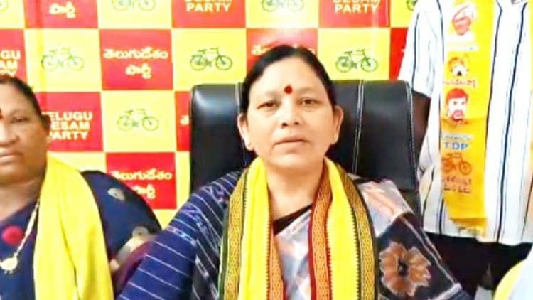 జీవో నెం.3పై ఆదివాసులకు న్యాయం చేస్తాం: భూదేవి