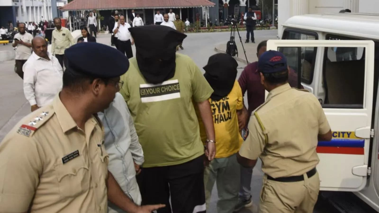 టీసీఎస్ కేసులో అశ్విని చైతనీకి బెయిల్.. ఫిర్యాదు ఉపసంహరించుకోమన్న ఆరోపణ