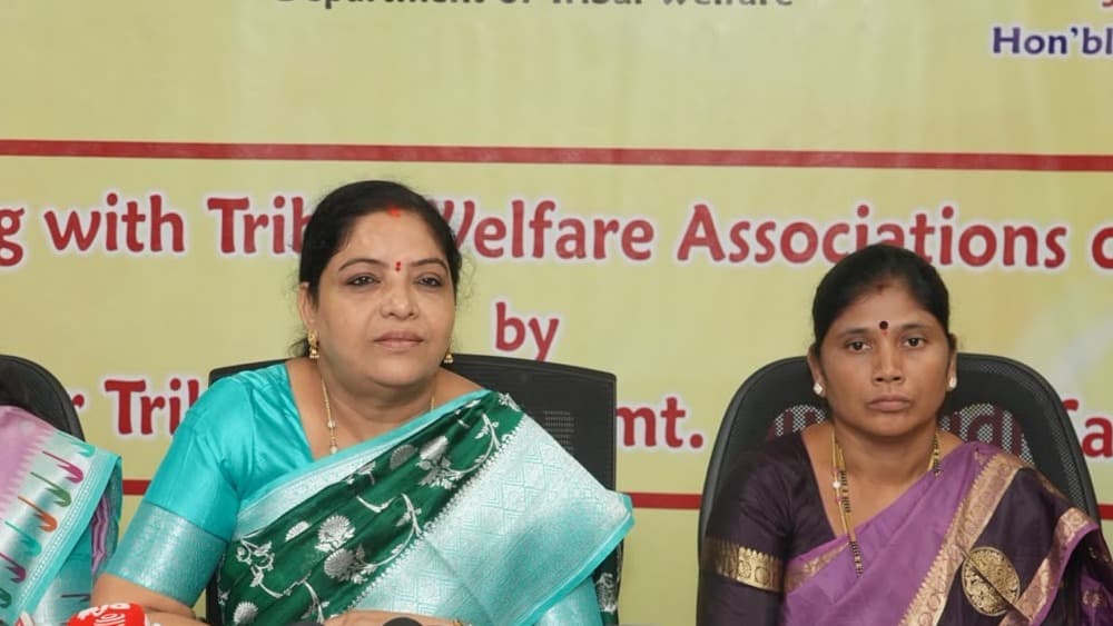 జీవో నెం.3 పునరుద్ధరణకు ప్రభుత్వం కట్టుబడి ఉంది: సంధ్యారాణి