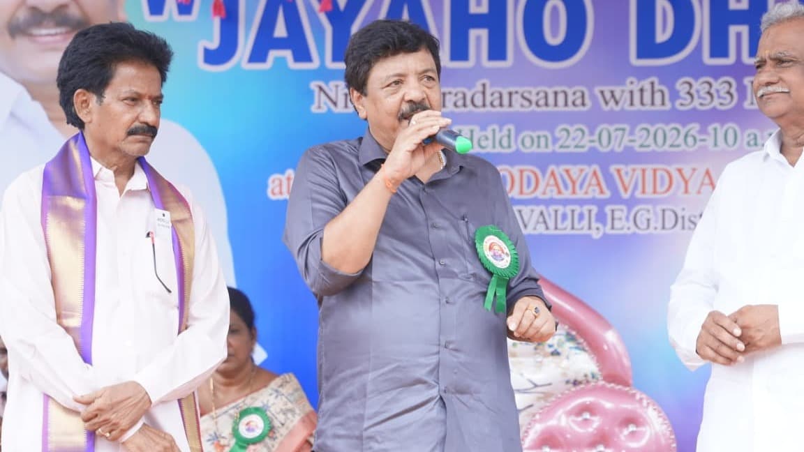 ఖండవల్లి విద్యార్థుల ఘనతపై మంత్రి కందుల దుర్గేష్ ప్రశంసలు