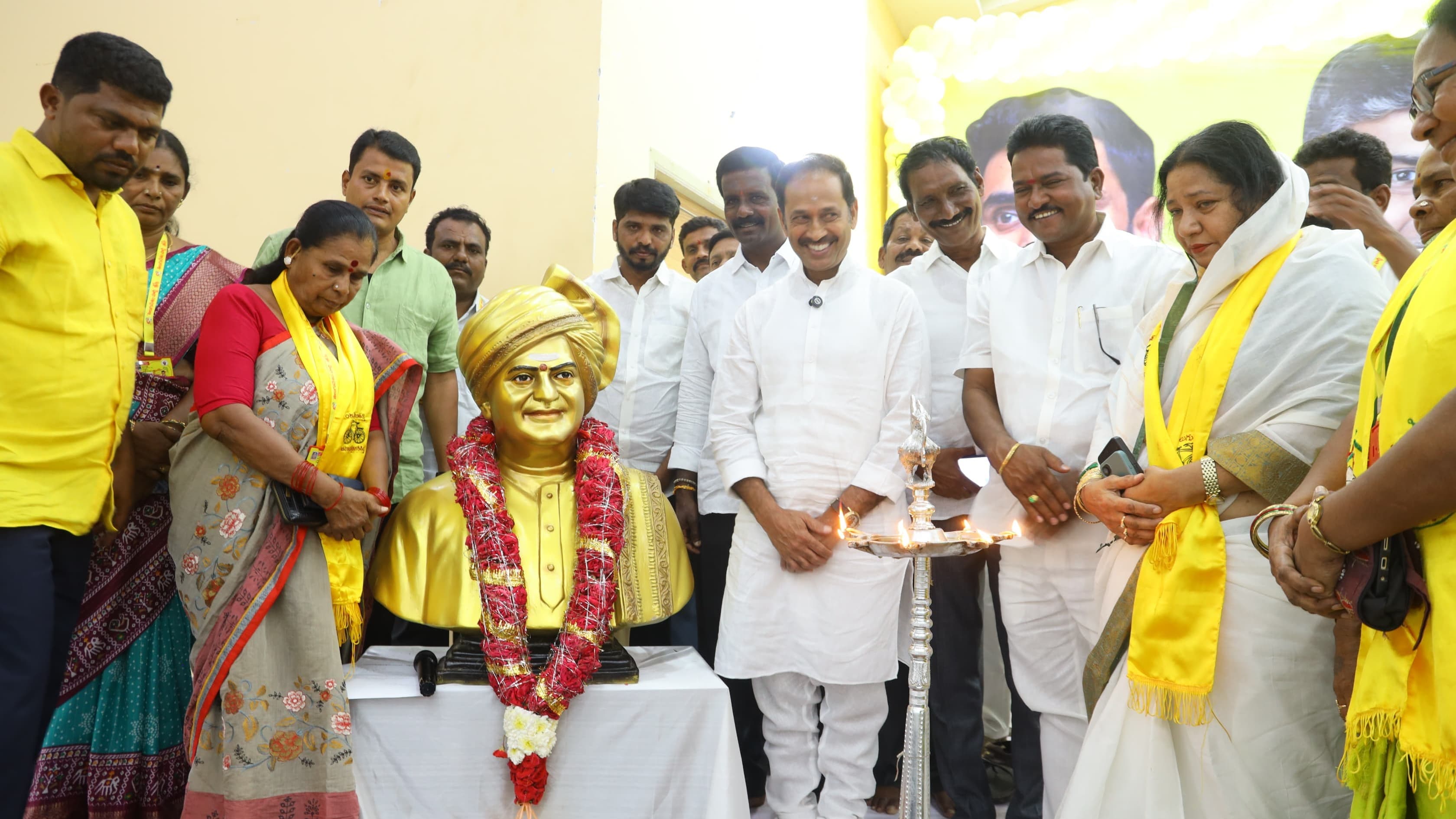 కదిరి అభివృద్ధే లక్ష్యం: ఎమ్మెల్యే కందికుంట వెంకటప్రసాద్