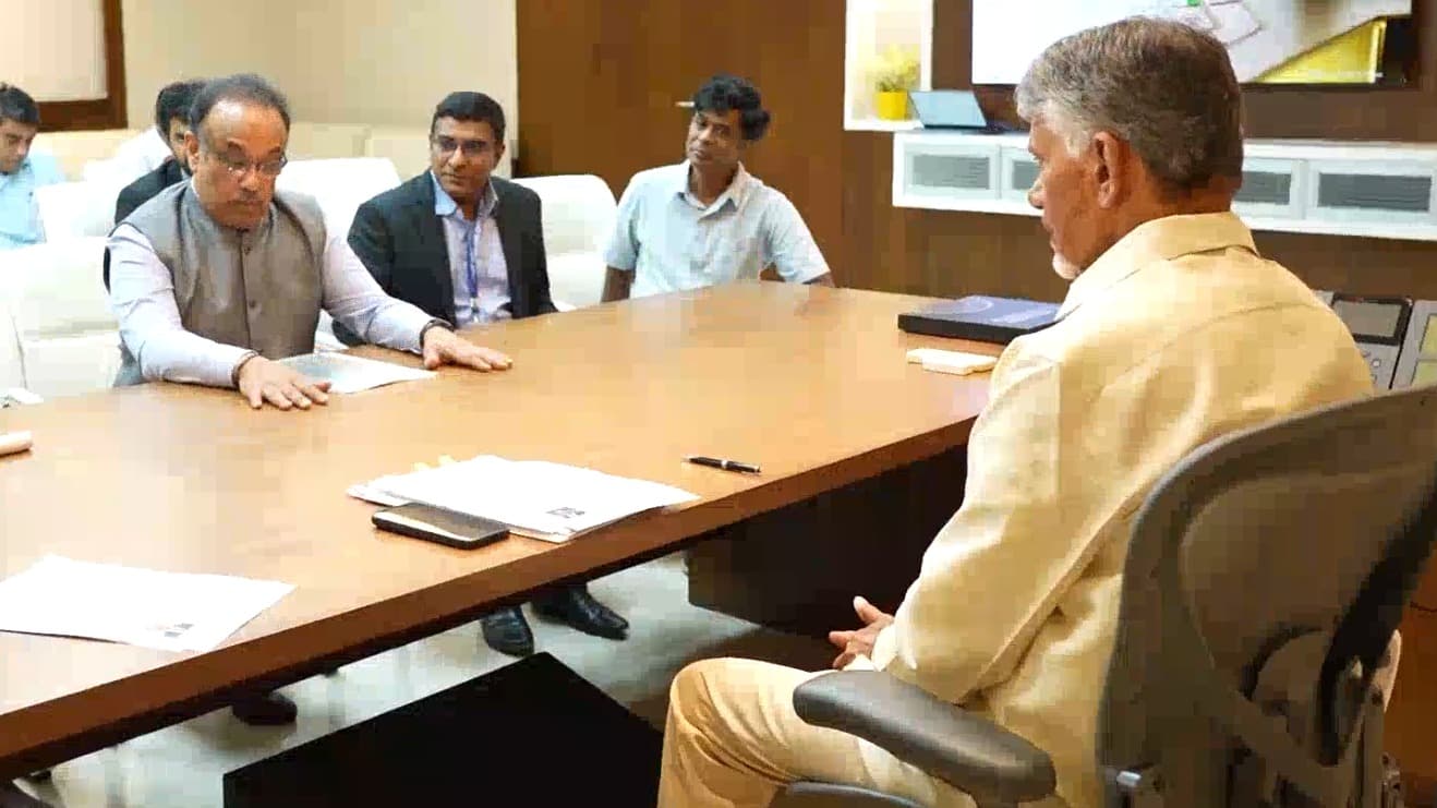 చంద్రబాబుతో క్వాంటినమ్ సీఈవో రాజీబ్ హజ్రా భేటీ