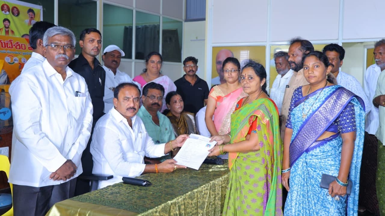 ప్రజా సమస్యల పరిష్కారమే లక్ష్యం: ఎమ్మెల్యే మాలకొండయ్య