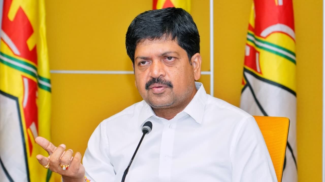 బీసీలను మోసం చేసి బీసీ గర్జనా అంటారా: కొల్లు రవీంద్ర