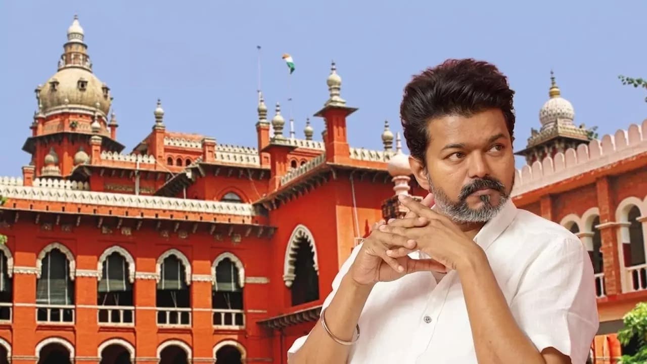 విజయ్ ప్రభుత్వానికి మద్రాస్ హైకోర్టు షాక్