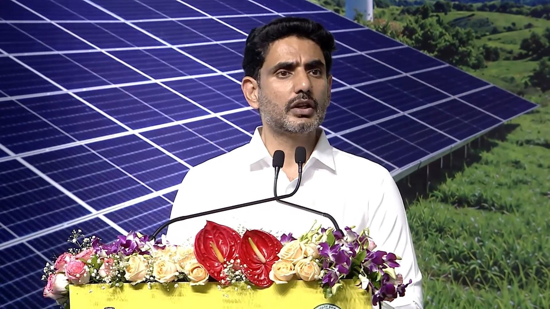 ఇప్పుడు గ్లోబల్ ఇన్వెస్టర్ల ఎంపిక ఆంధ్రప్రదేశ్: లోకేష్