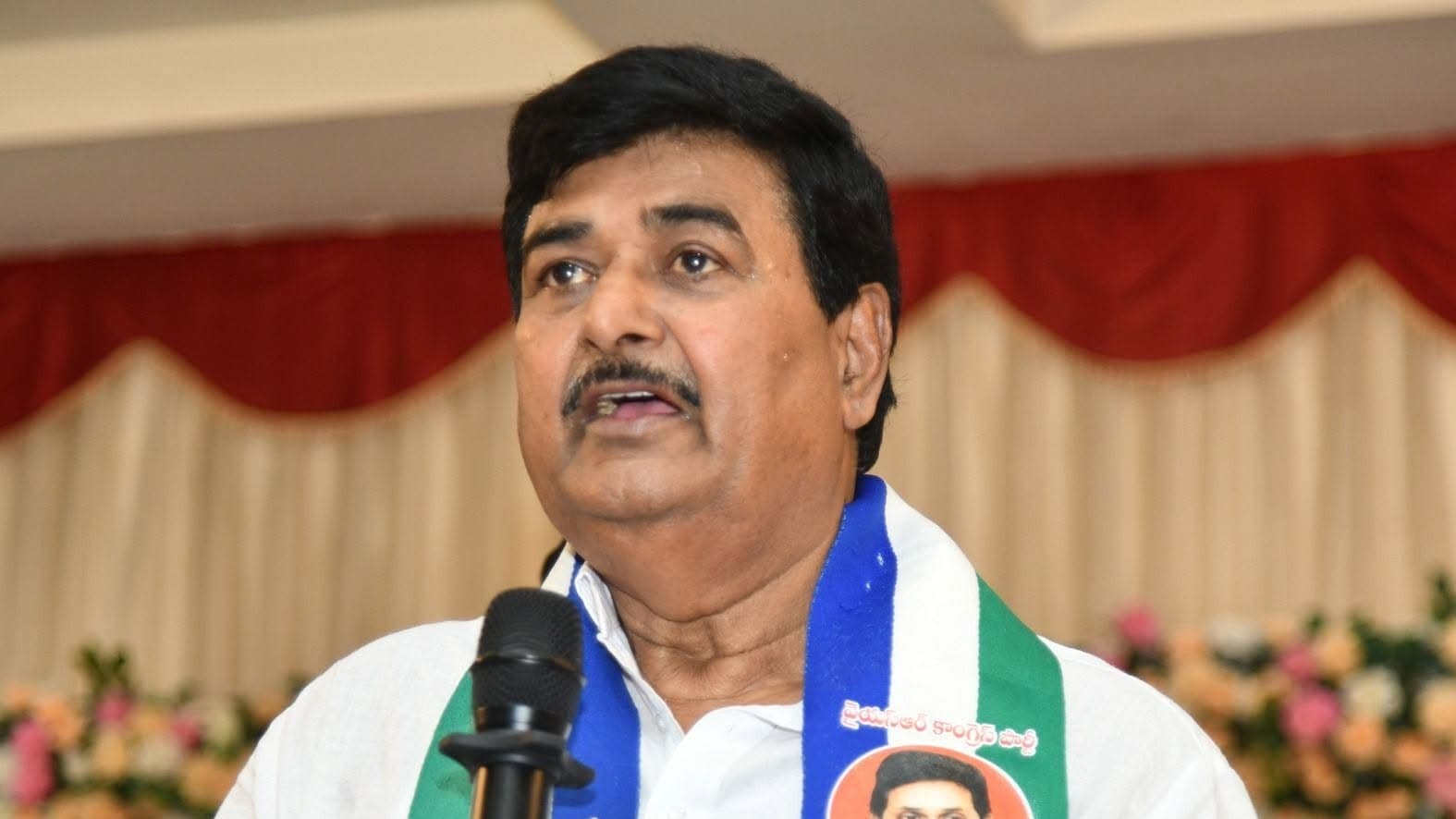 వైసీపీ నేత ధర్మాన కృష్ణదాస్‌పై కేసు నమోదు..!