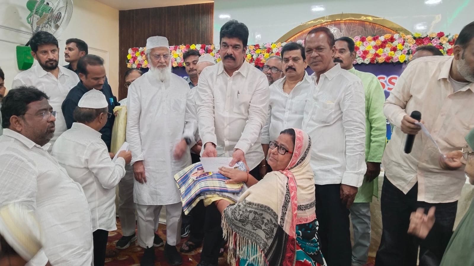 యువత కోసం ఉచిత కంప్యూటర్ శిక్షణ కేంద్రం ప్రారంభం