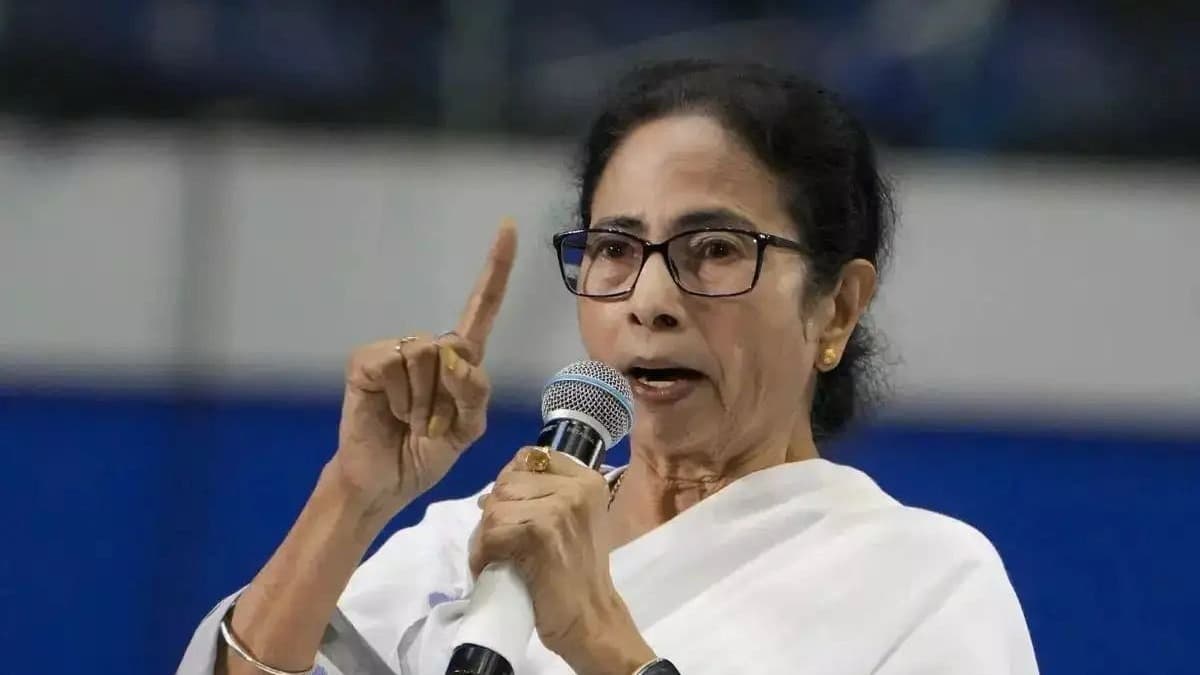 నేతాజీపై వ్యాఖ్యలపై బీజేపీకి మమతా బెనర్జీ కౌంటర్