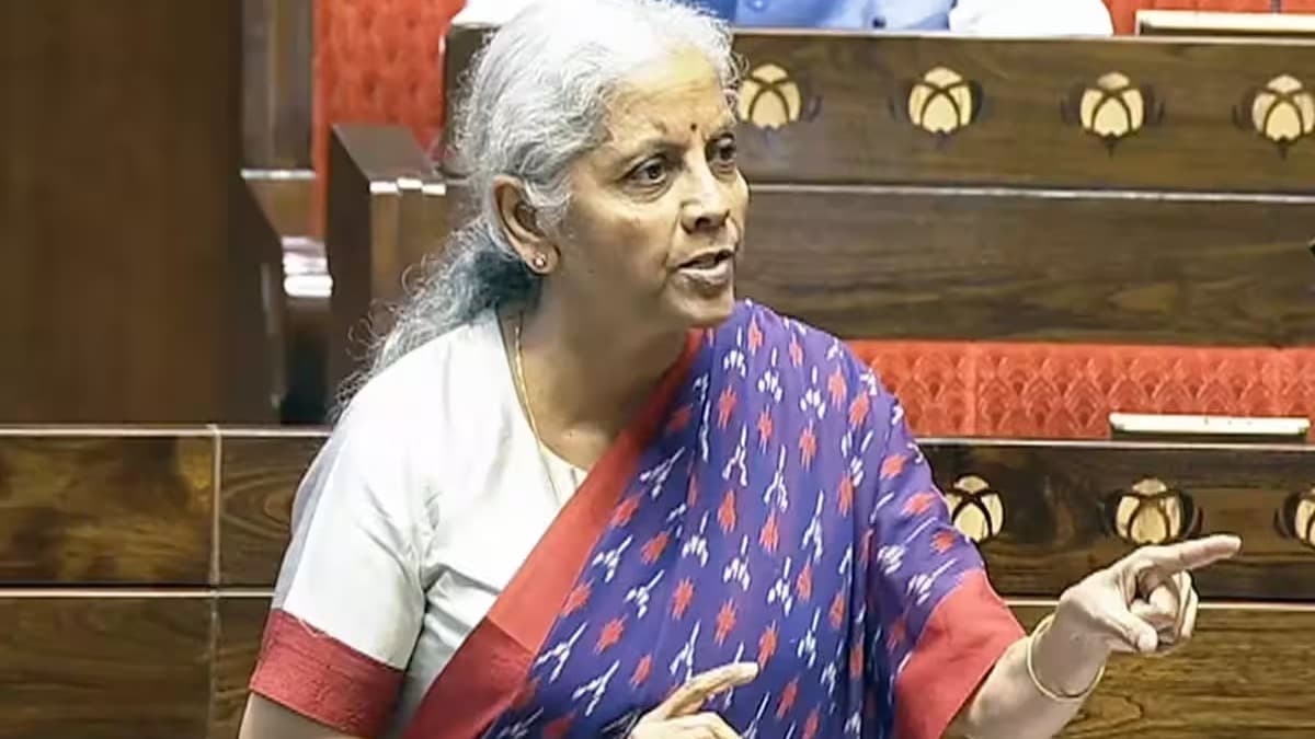 పార్లమెంట్‌లో నేడు బ్యాంకింగ్, పన్ను, సుప్రీంకోర్టు బిల్లులపై చర్చ