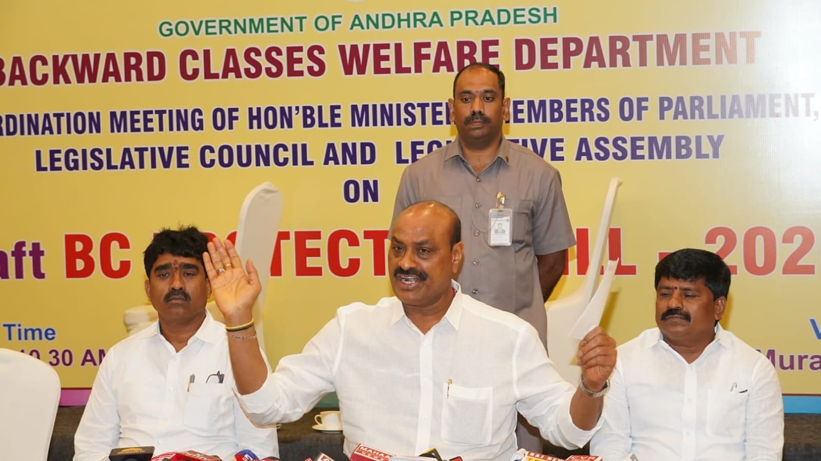 పొగాకు రైతులపై జగన్‌కు అచ్చెన్నాయుడు బహిరంగ సవాల్