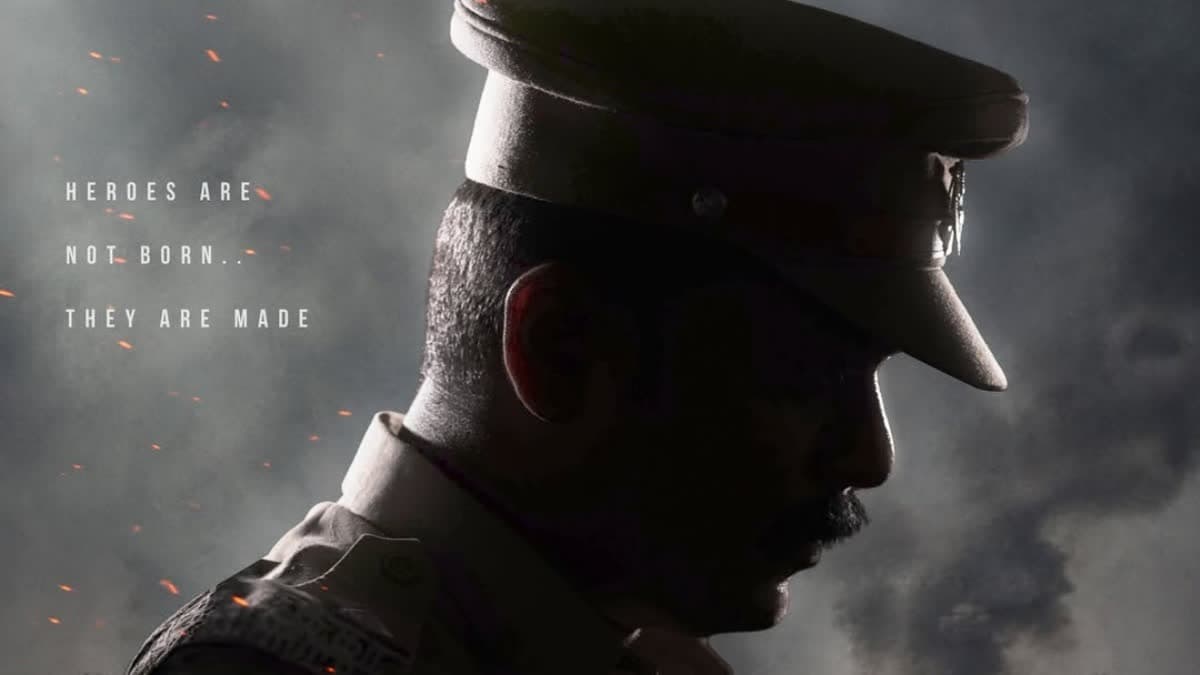 పోలీస్‌ అవతారంలో మెప్పించిన మణికందన్‌ మక్కల్ కావలన్‌