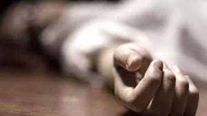 కృష్ణాలో కుటుంబం ఆత్మహత్యాయత్నం..